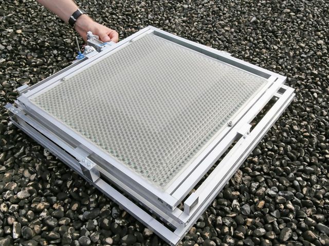 В Швейцарии разработали пластиковую накладку, удваивающую эффективность солнечных панелей
