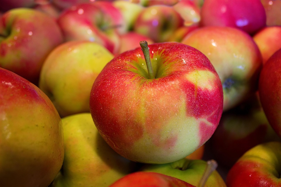 Запасы яблока в Украине на 42% превышают прошлогодние