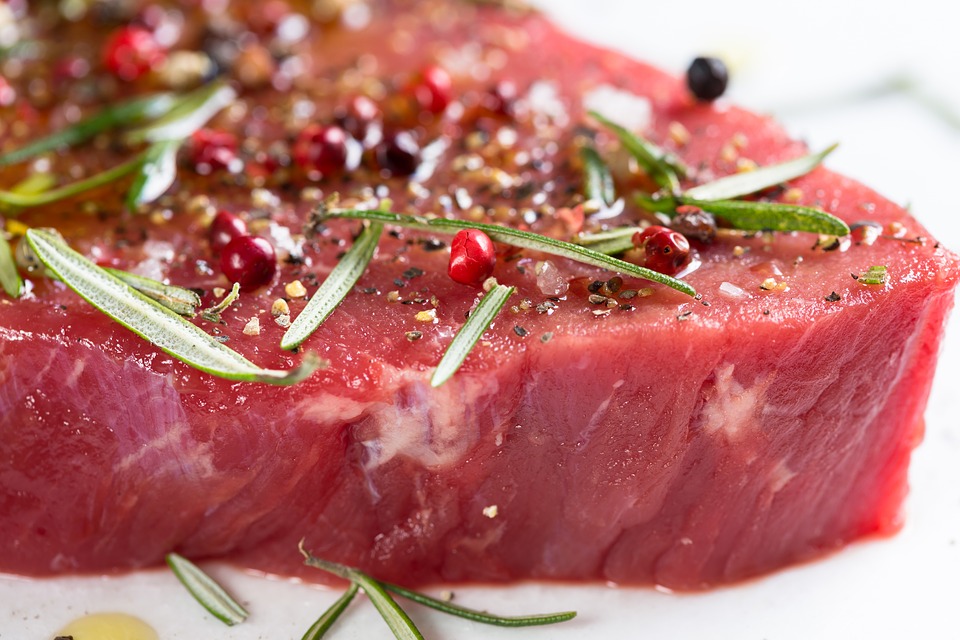 Украина увеличила экспорт мяса в Азербайджан 