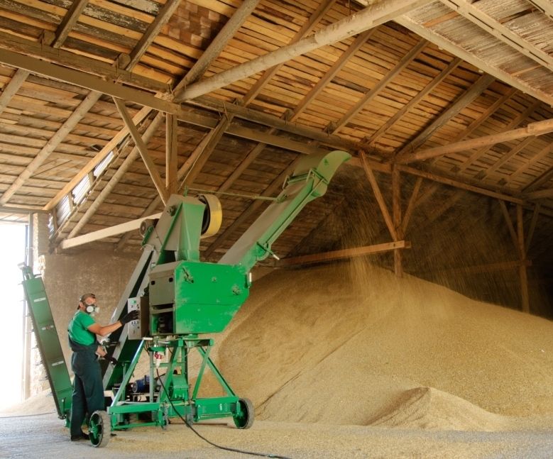 Компания «Прометей» увеличила прием зерновых и масличных на 30%