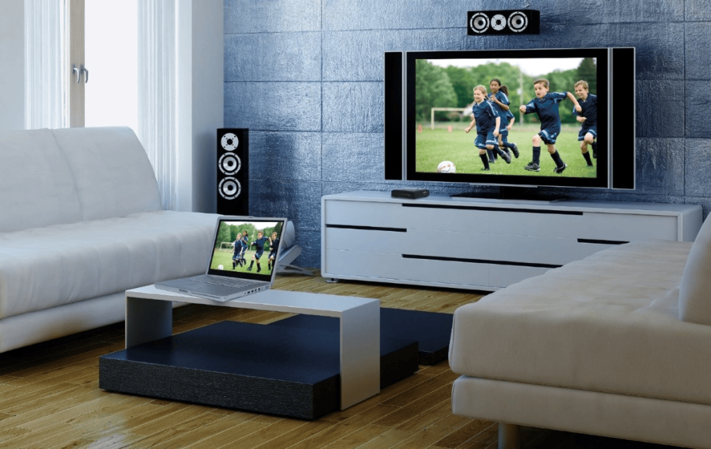 Телевизор вместо монитора: 6 преимуществ использования