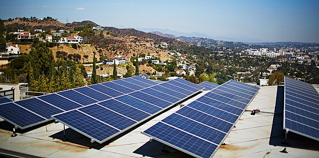 Калифорния в два раза превысила рекорд по производству солнечной энергии