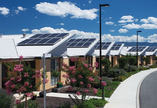 Австралийцы в прошлом году установили в 10 раз больше солнечных панелей