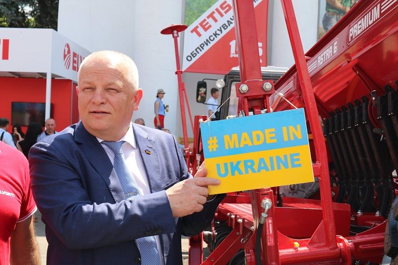 Украинские фермеры получили почти 1 млрд грн компенсации за приобретение с/х техники отечественного производства