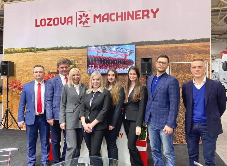 Lozova-Machinery-na-Zernovykh-tekhnologiyakh-2021_obshchaya -с.jpg