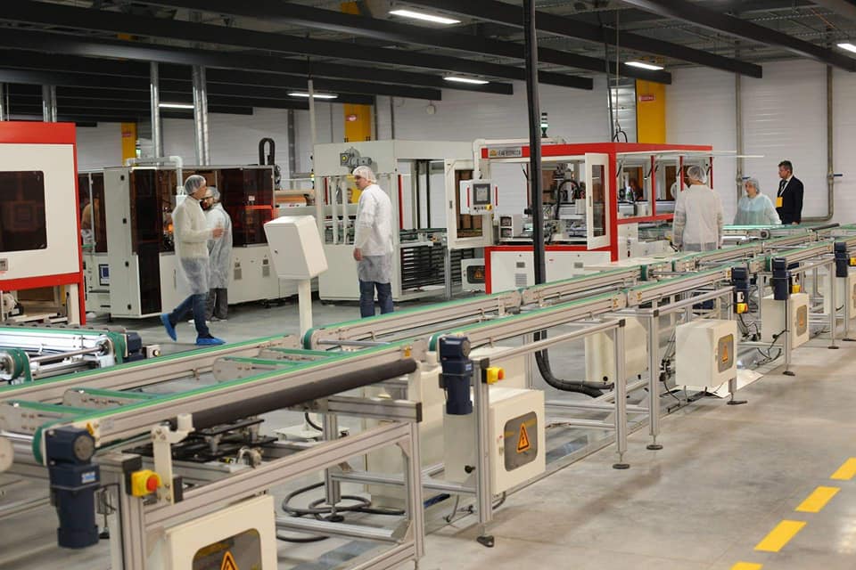 В Виннице открыли завод по производству солнечных панелей KNESS PV