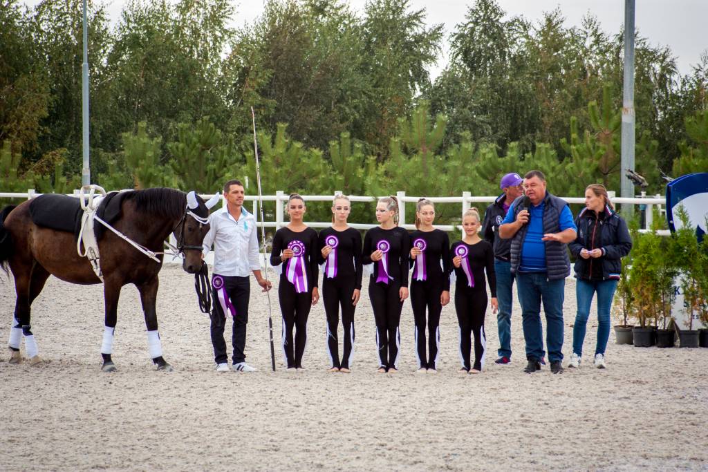 Кінне спортивно-розважальне шоу DNIPRO HORSE SHOW 2021