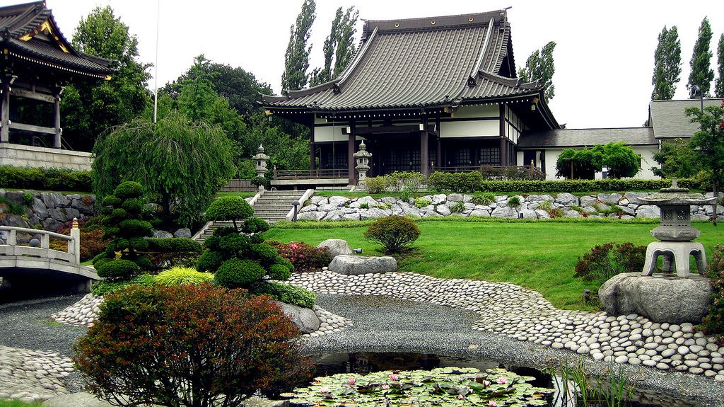 Японский сад в Дюссельдорфе.jpg