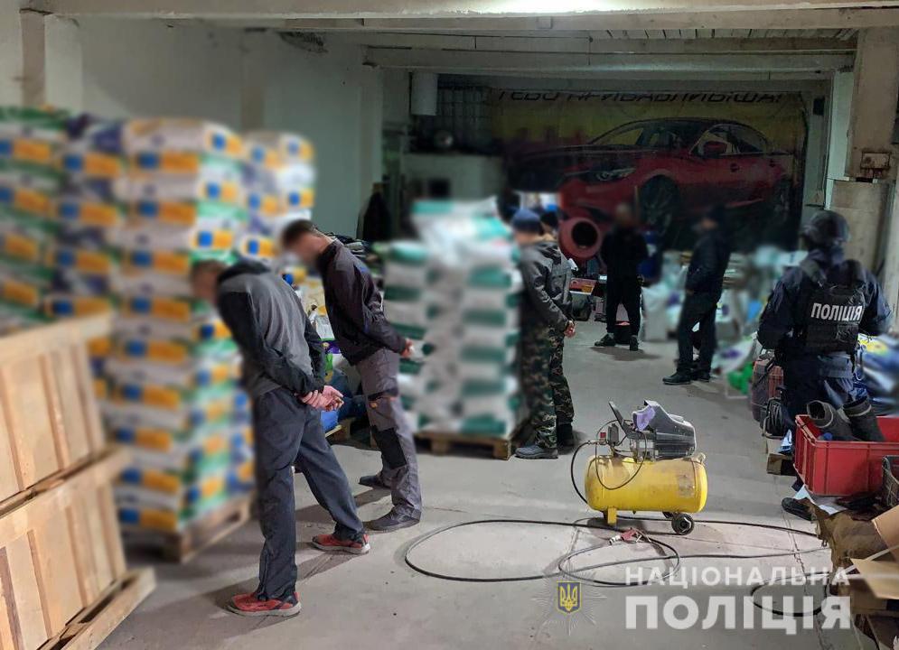Кіберполіція викрила групу осіб у Кіровоградській області, які підробляли сільгосппродукцію
