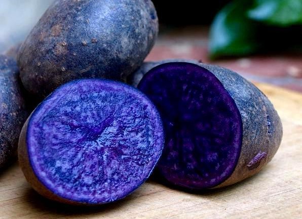 Фіолетова картопля.jpg