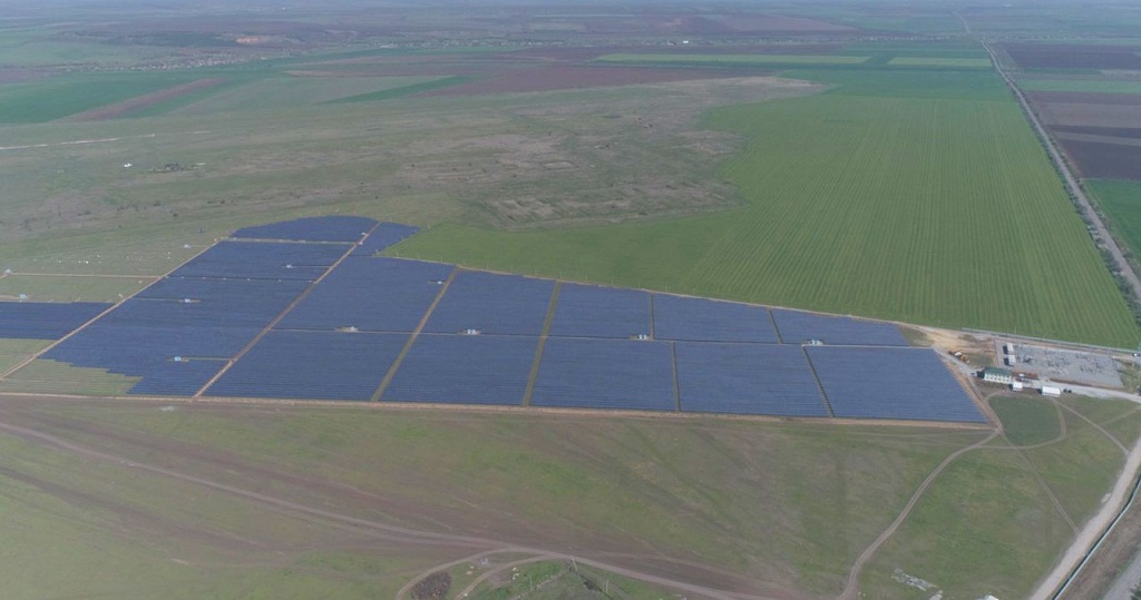 В Запорожской области ввели в эксплуатацию первую очередь крупнейшей в Украине солнечной электростанции