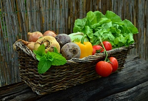 Стоимость овощей "борщевого набора" в Украине за неделю снизилась почти на 20%
