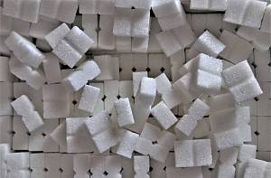 Виробництво цукру падає, ціни зростають