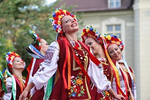 Вышиванки, рушники и танцы. В Республике Беларусь пройдет фестиваль украинской культуры